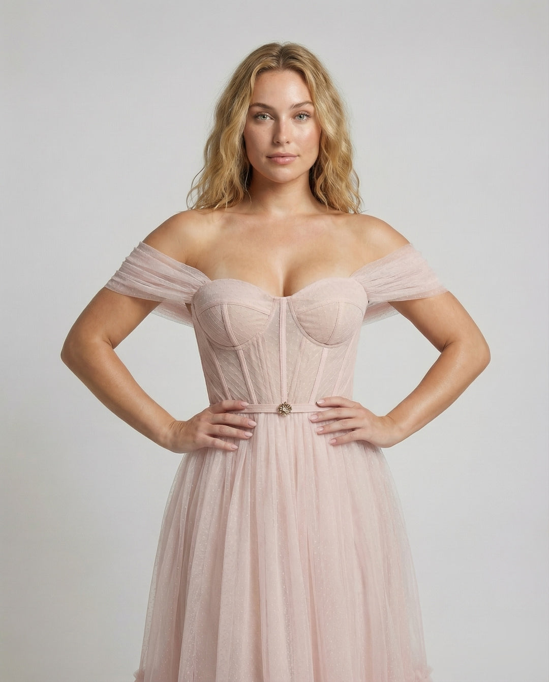 Product 15589106483530 - upper_body