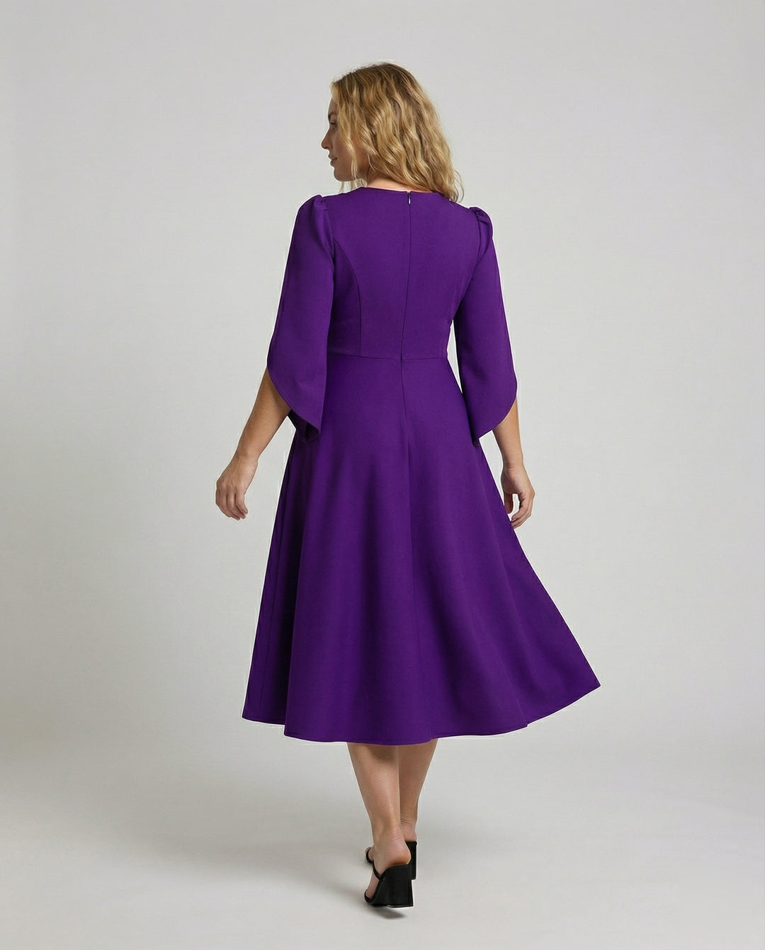 Product 15589114347850 - back_view