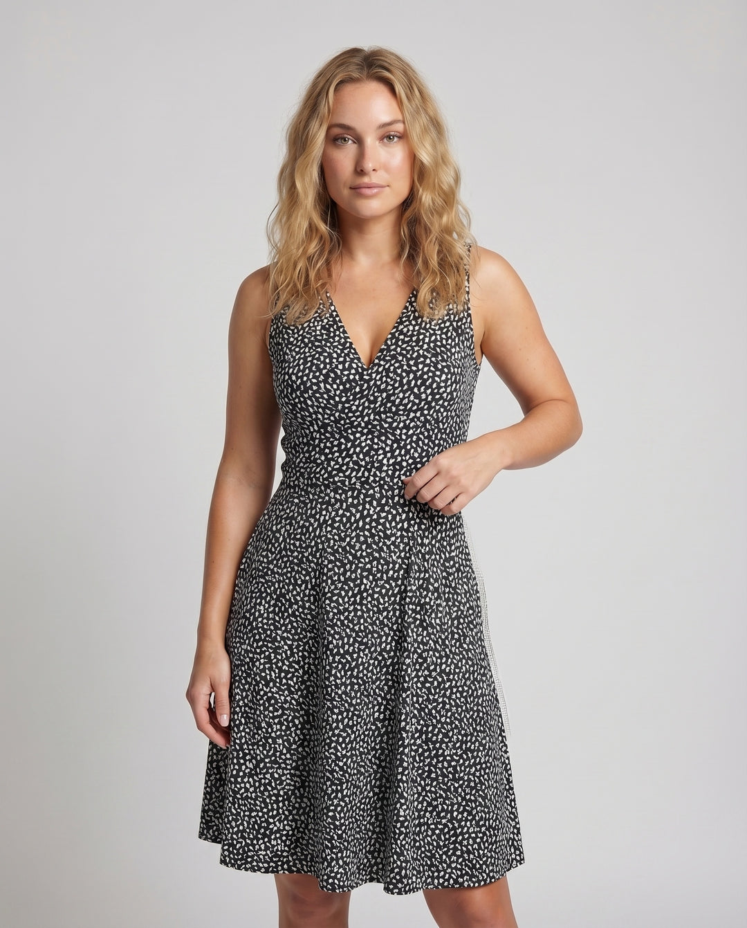 Product 15589120147786 - upper_body