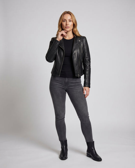 Product 15589186863434 - full_body_front