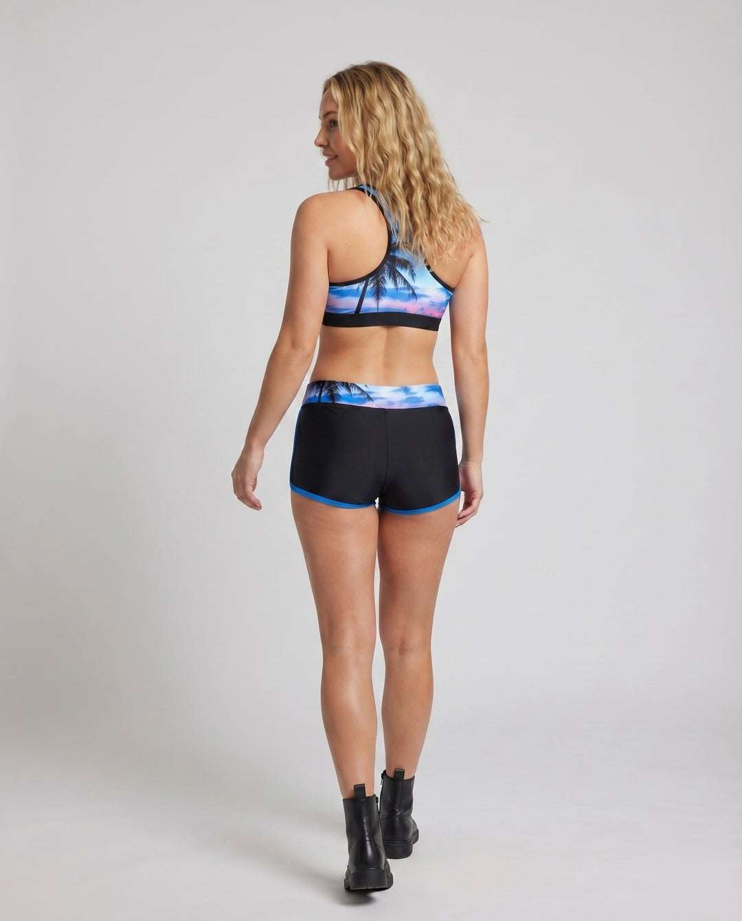 Product 15589200101706 - back_view