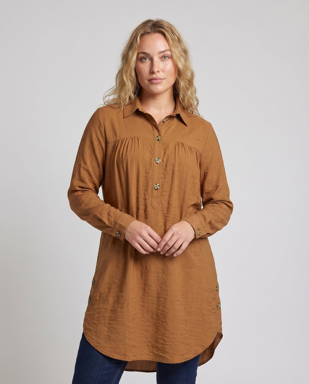 Product 15589200429386 - upper_body
