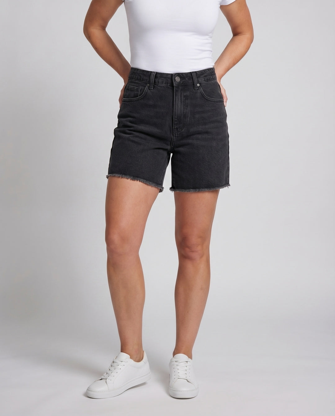 Product 15589200757066 - lower_body