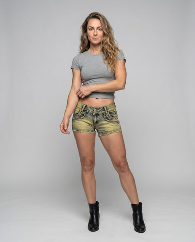 Damen Jeans-Hotpants Doppelknopfleiste Rüschen-Taschen Nieten