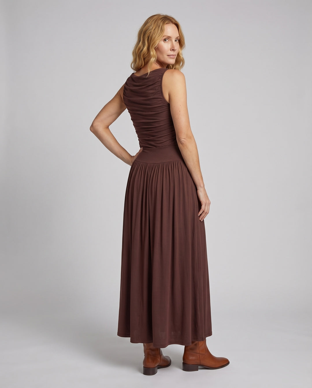 Product 15591381958986 - back_view