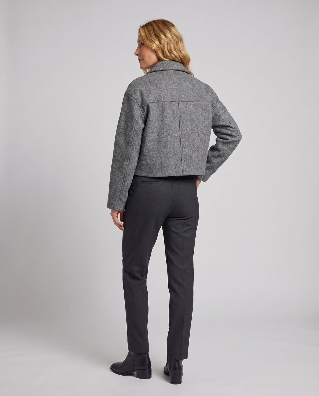 Product 15591382057290 - back_view