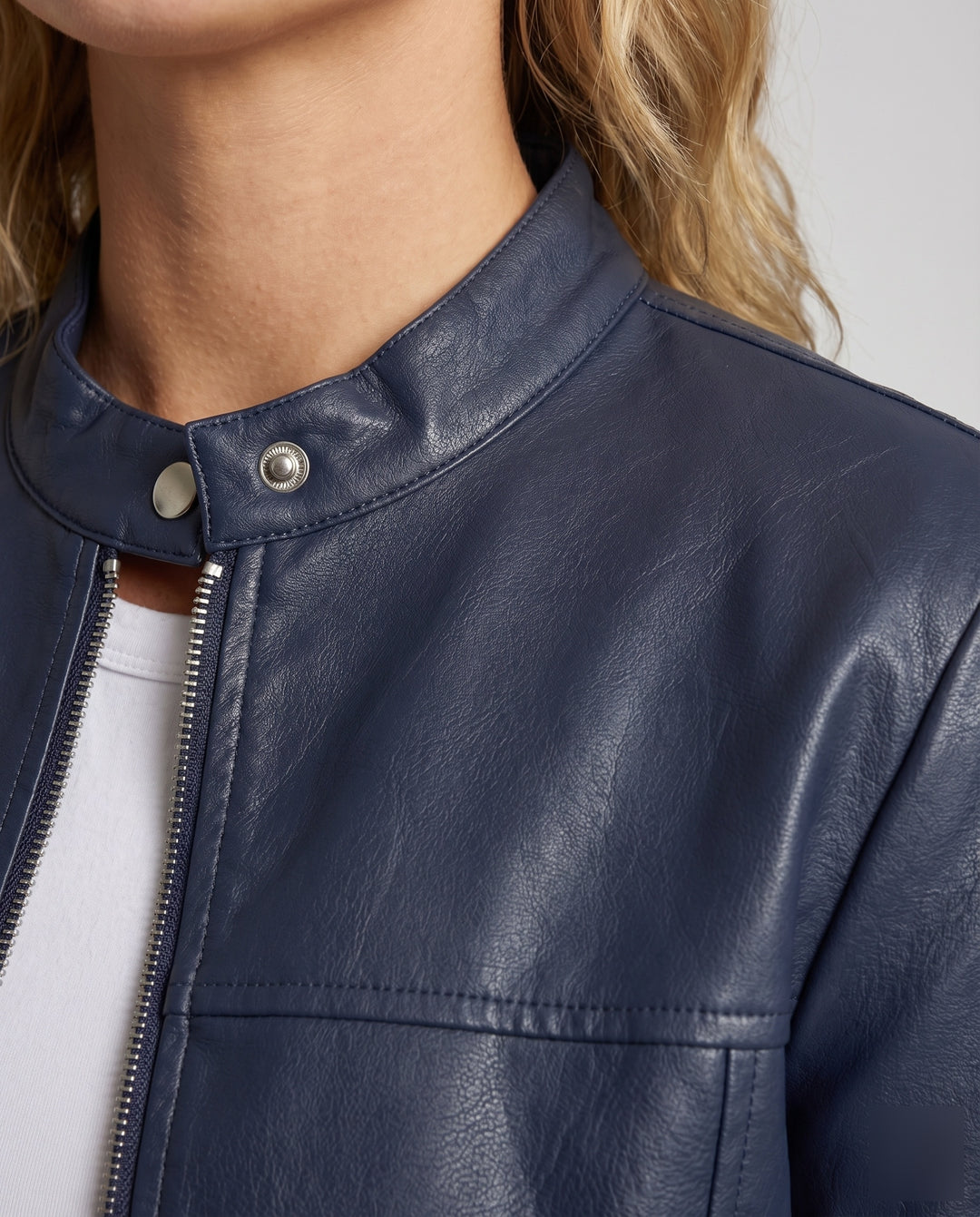 Product 15591383433546 - close_up_detail
