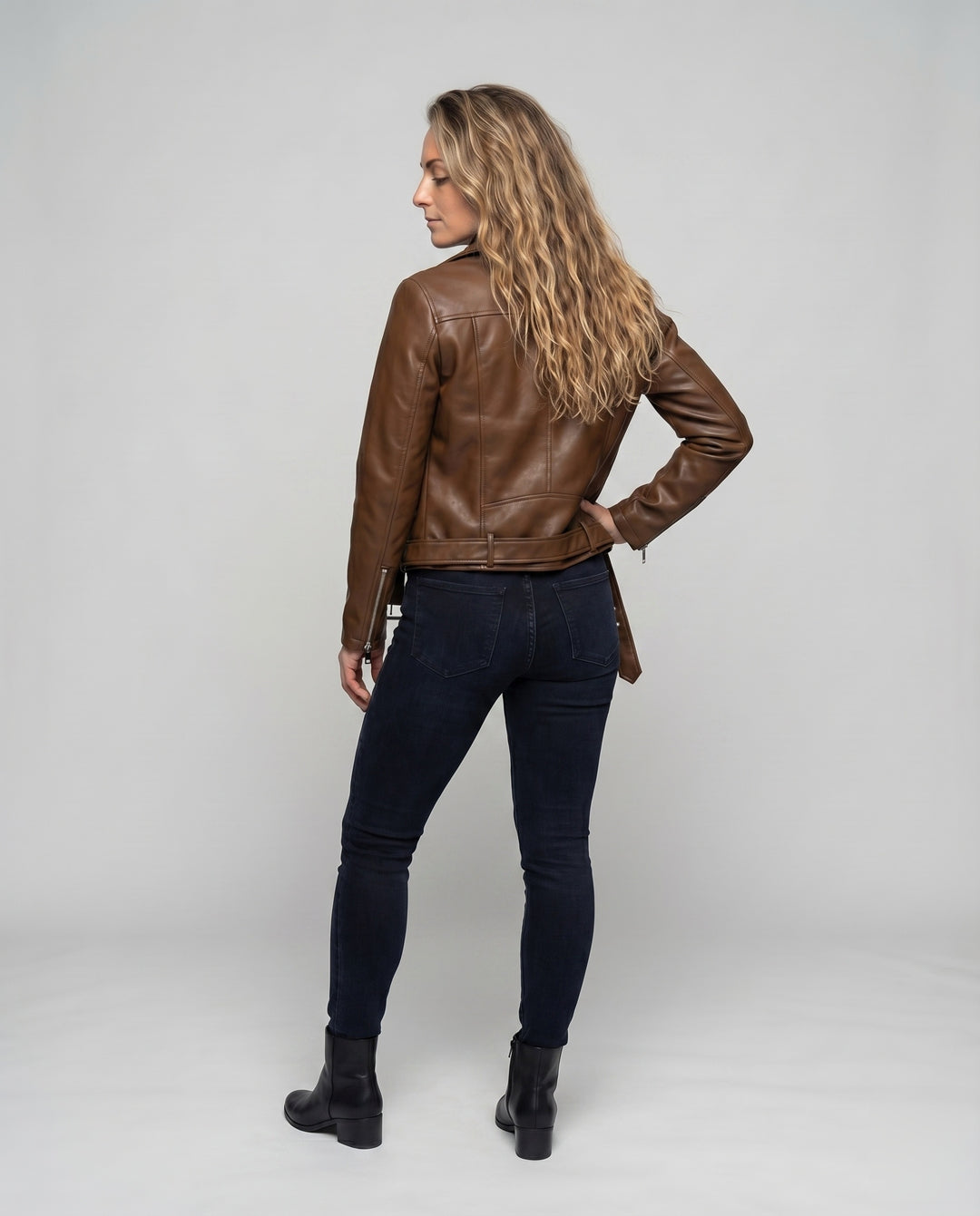 Product 15591386480970 - back_view
