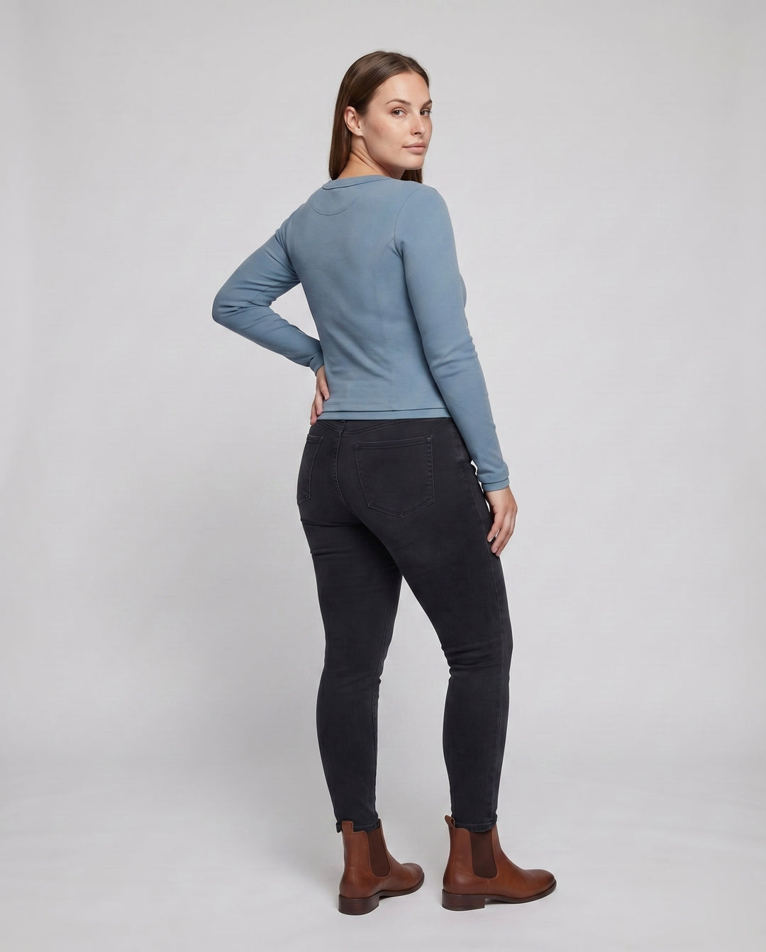 Product 15591387857226 - back_view