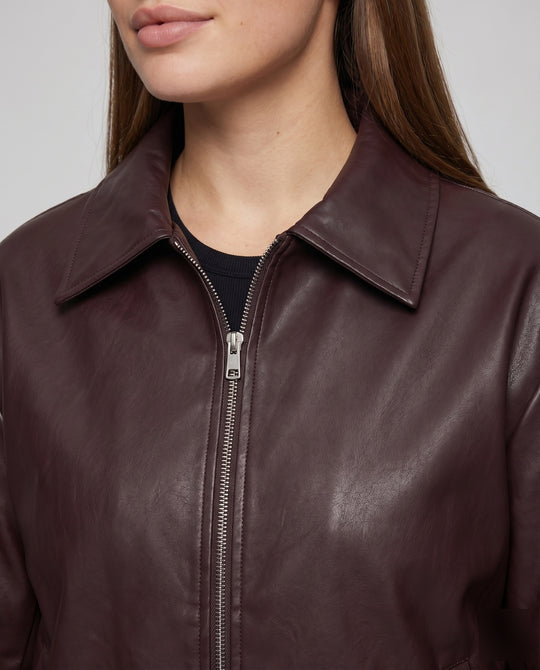 Product 15591388447050 - close_up_detail