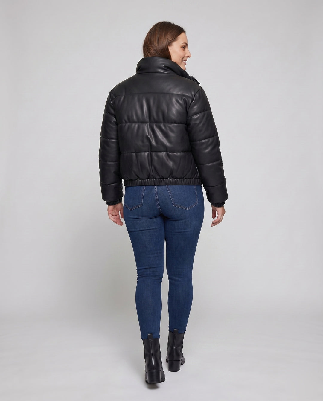Product 15591389987146 - back_view