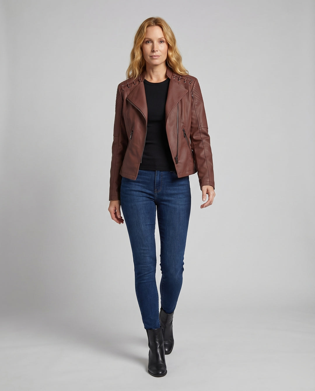 Product 15591390609738 - full_body_front