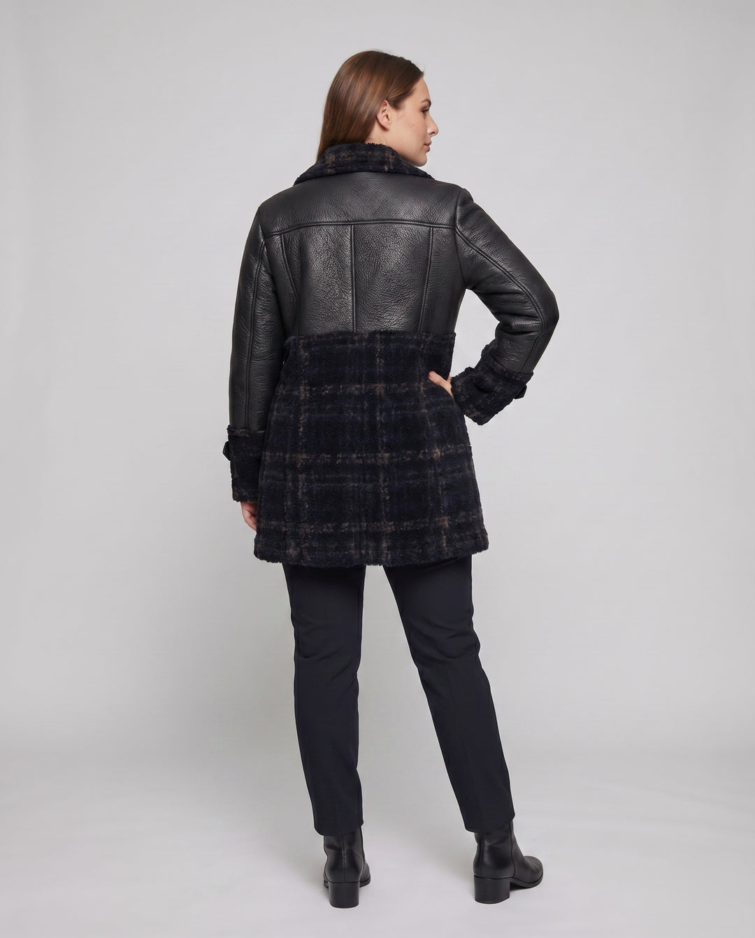 Product 15591397359946 - back_view