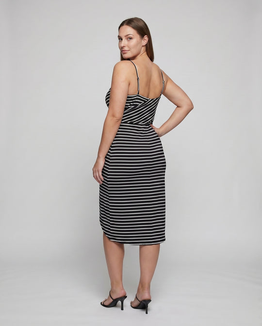 Product 15593050243402 - back_view