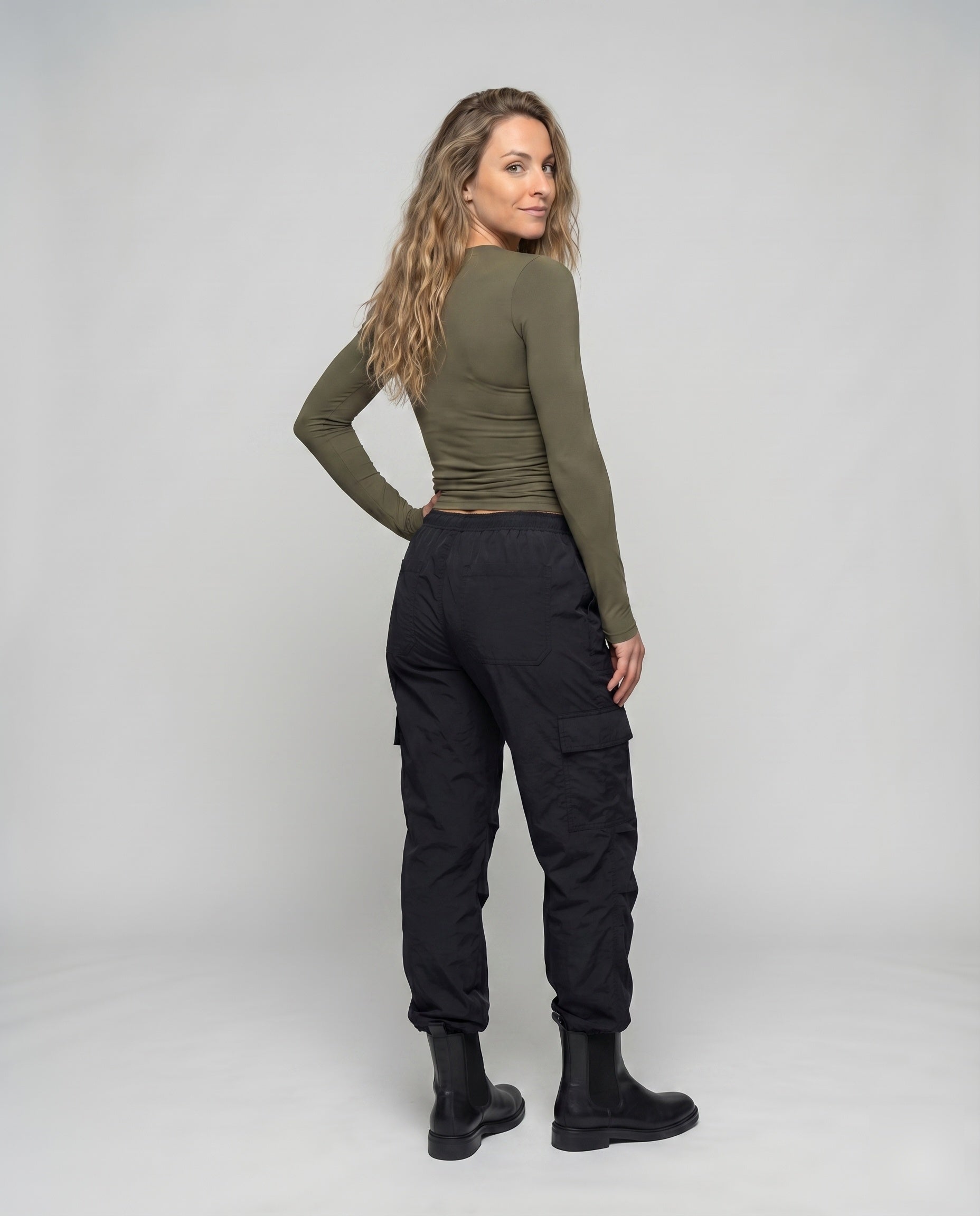 Product 15593054732618 - back_view
