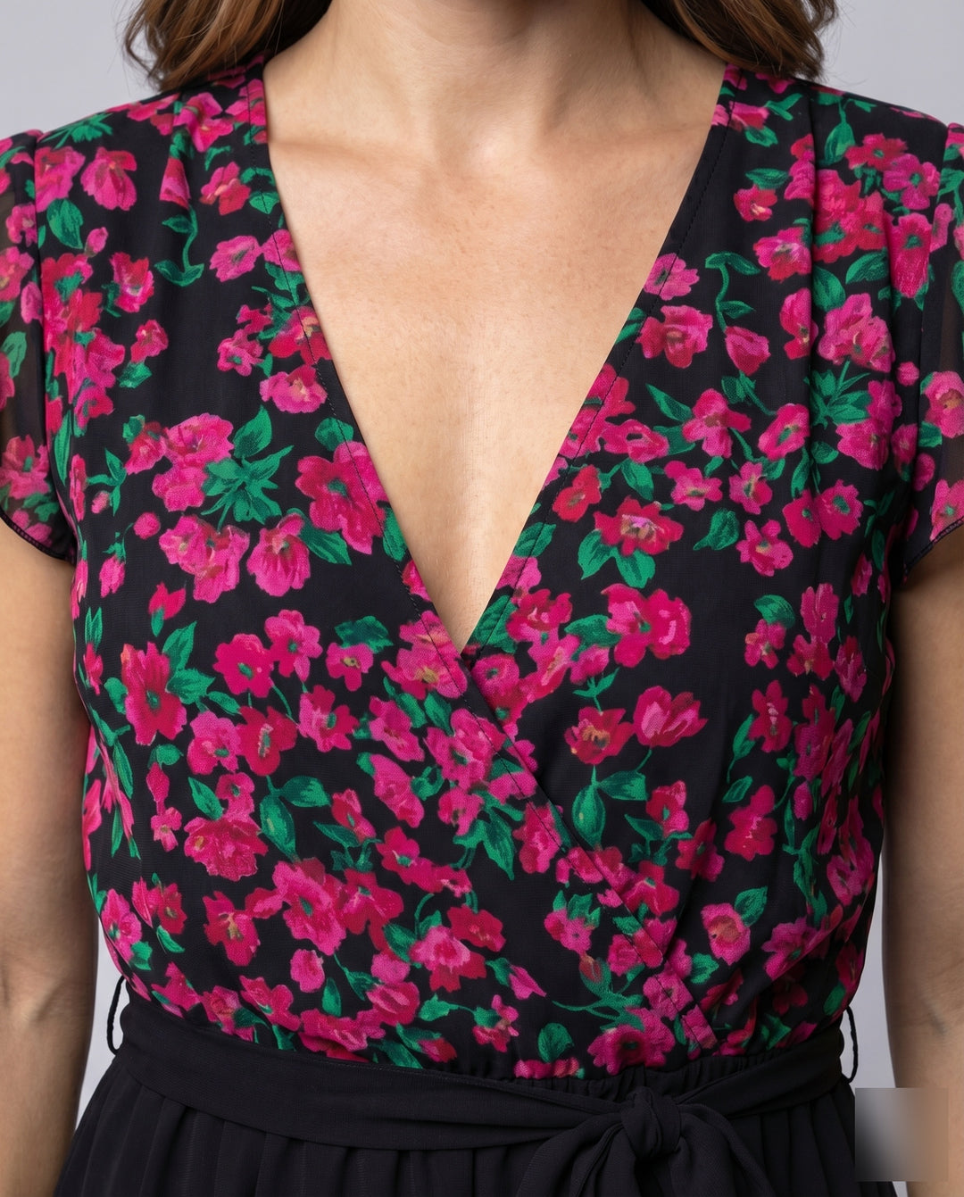 Product 15593063055690 - close_up_detail