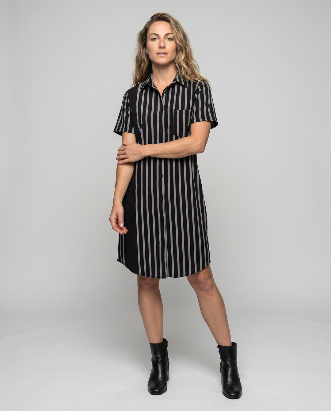 Product 15593063186762 - full_body_front
