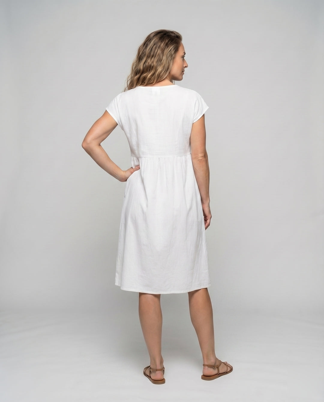Product 15593065709898 - back_view
