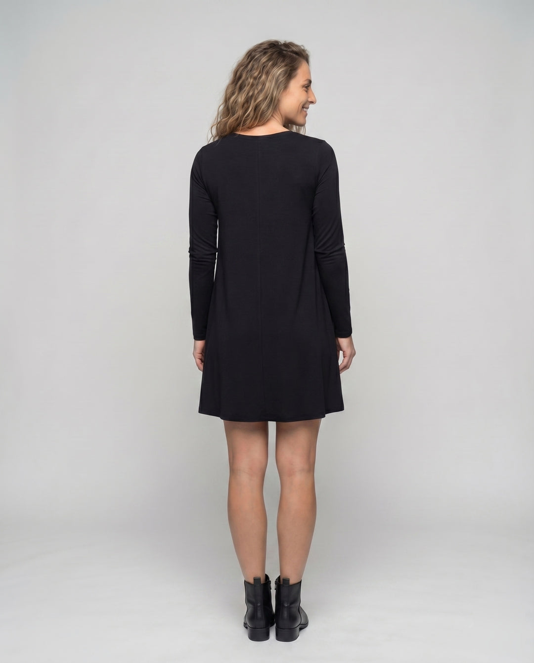 Product 15593068790090 - back_view