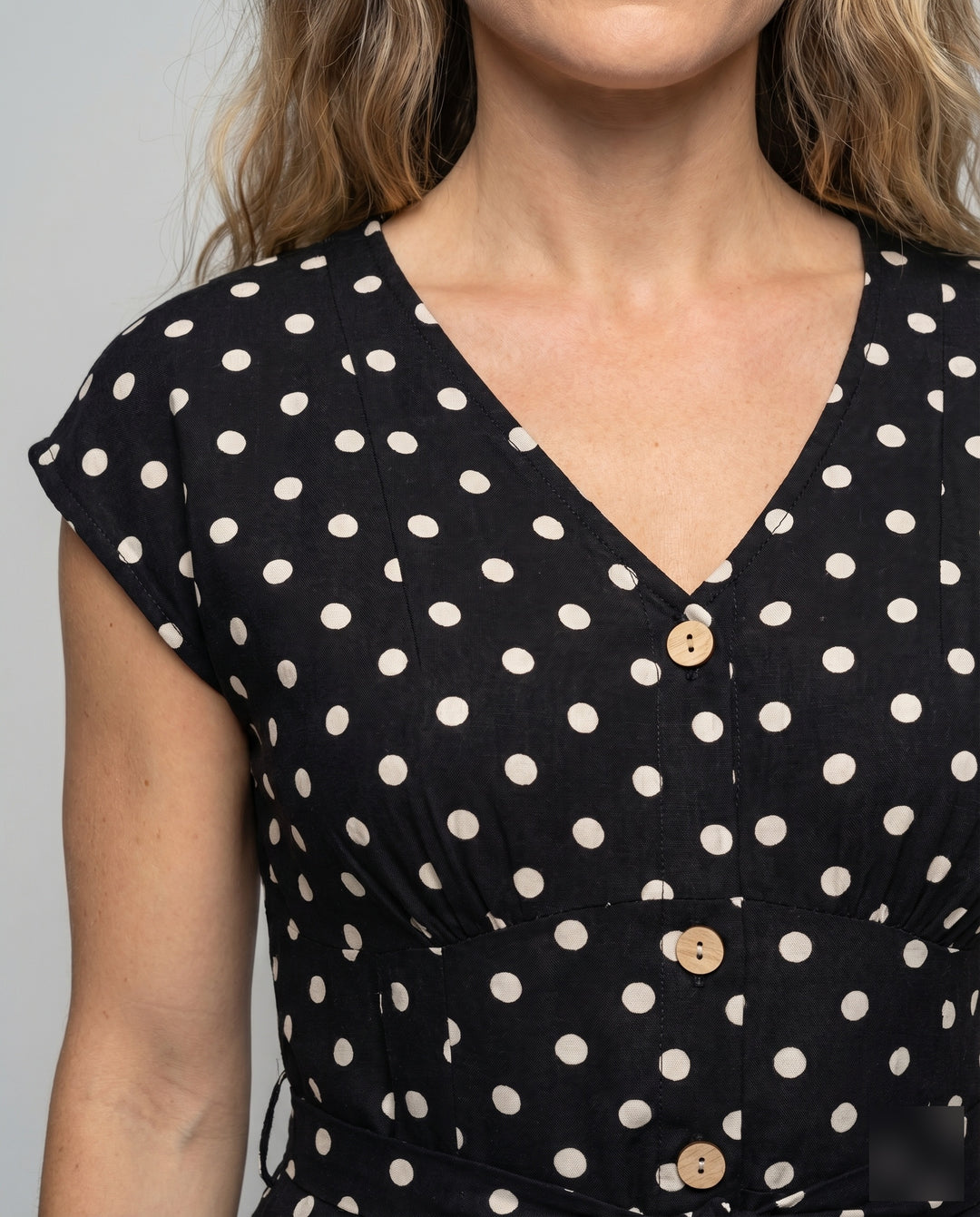 Product 15593990881610 - close_up_detail