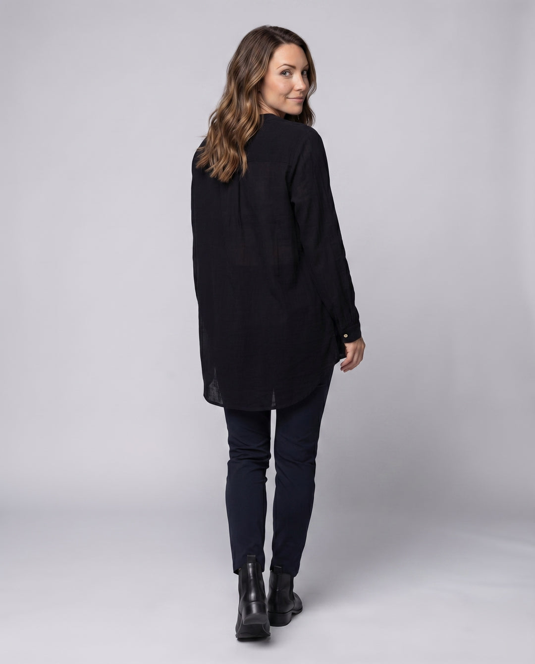 Product 15593994223946 - back_view
