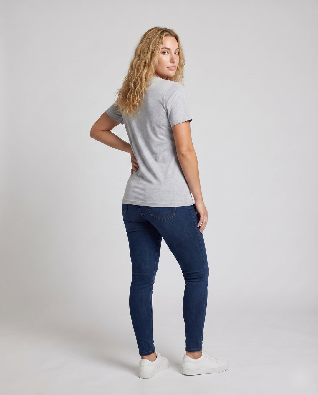 Product 15593995174218 - back_view
