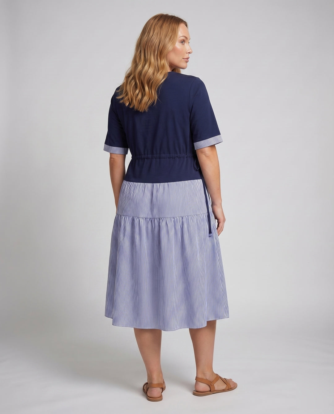 Product 15593996714314 - back_view