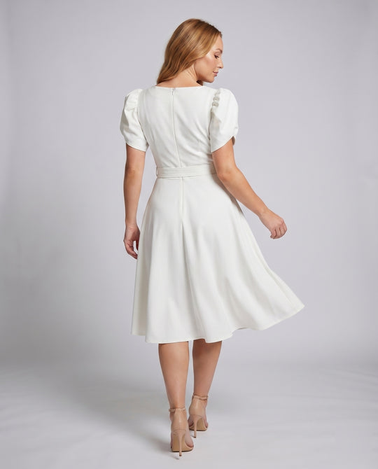 Product 15594001563978 - back_view