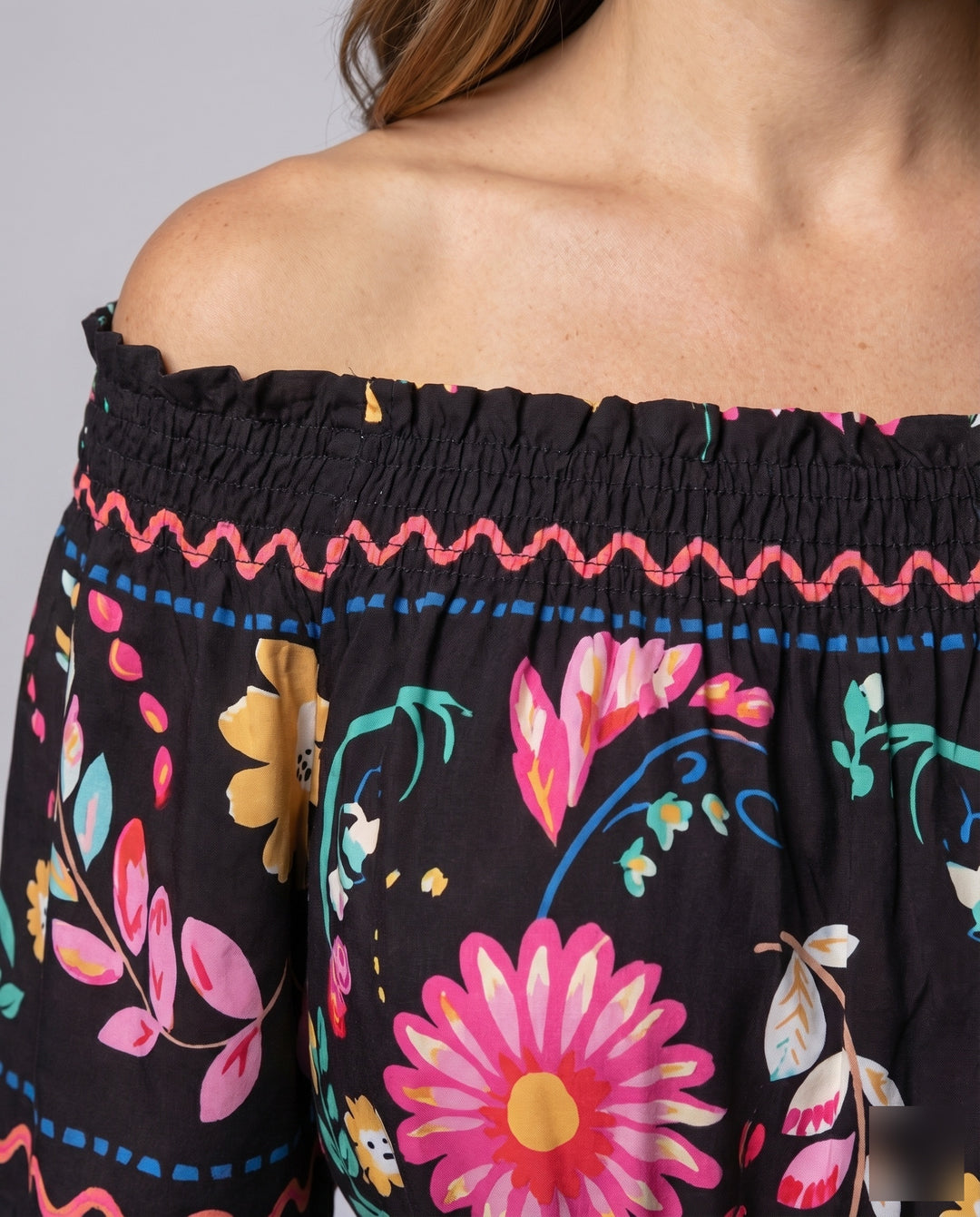 Product 15594008478026 - close_up_detail