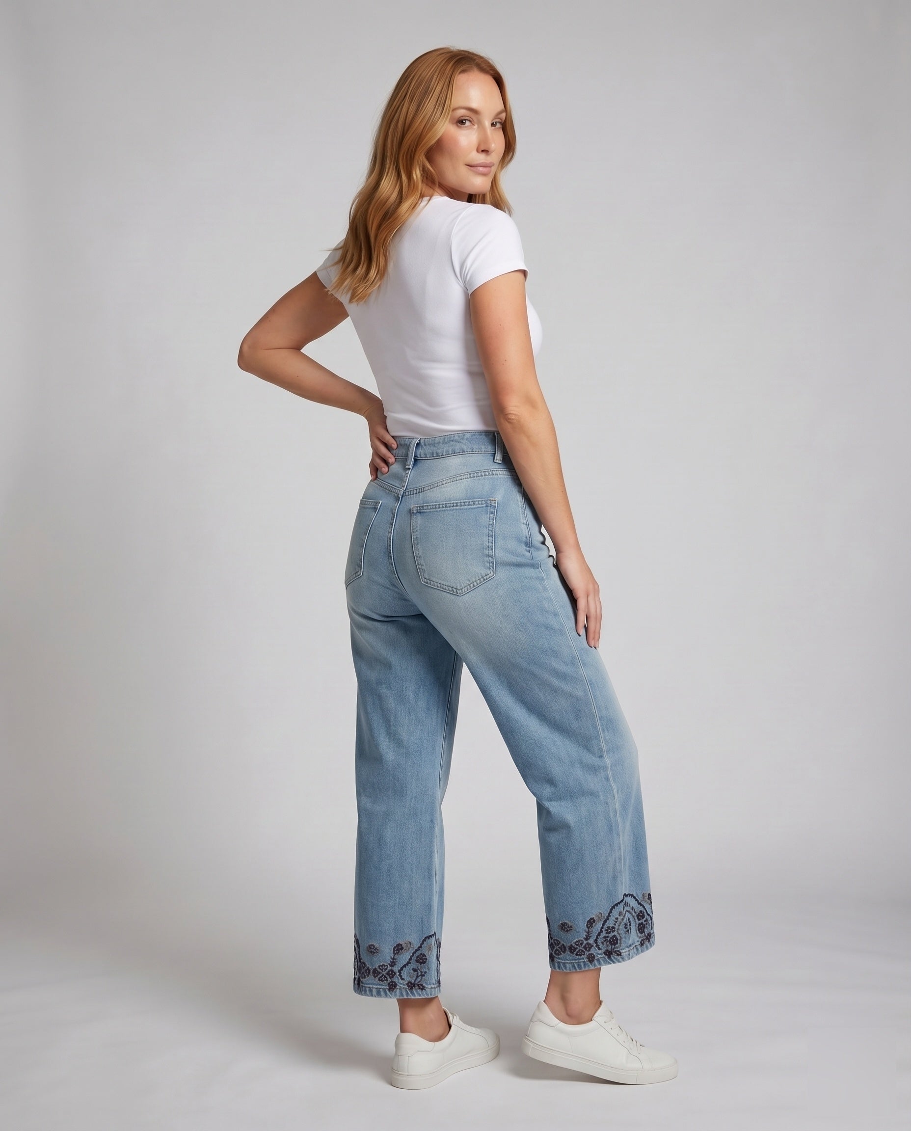 Product 15598197047626 - back_view