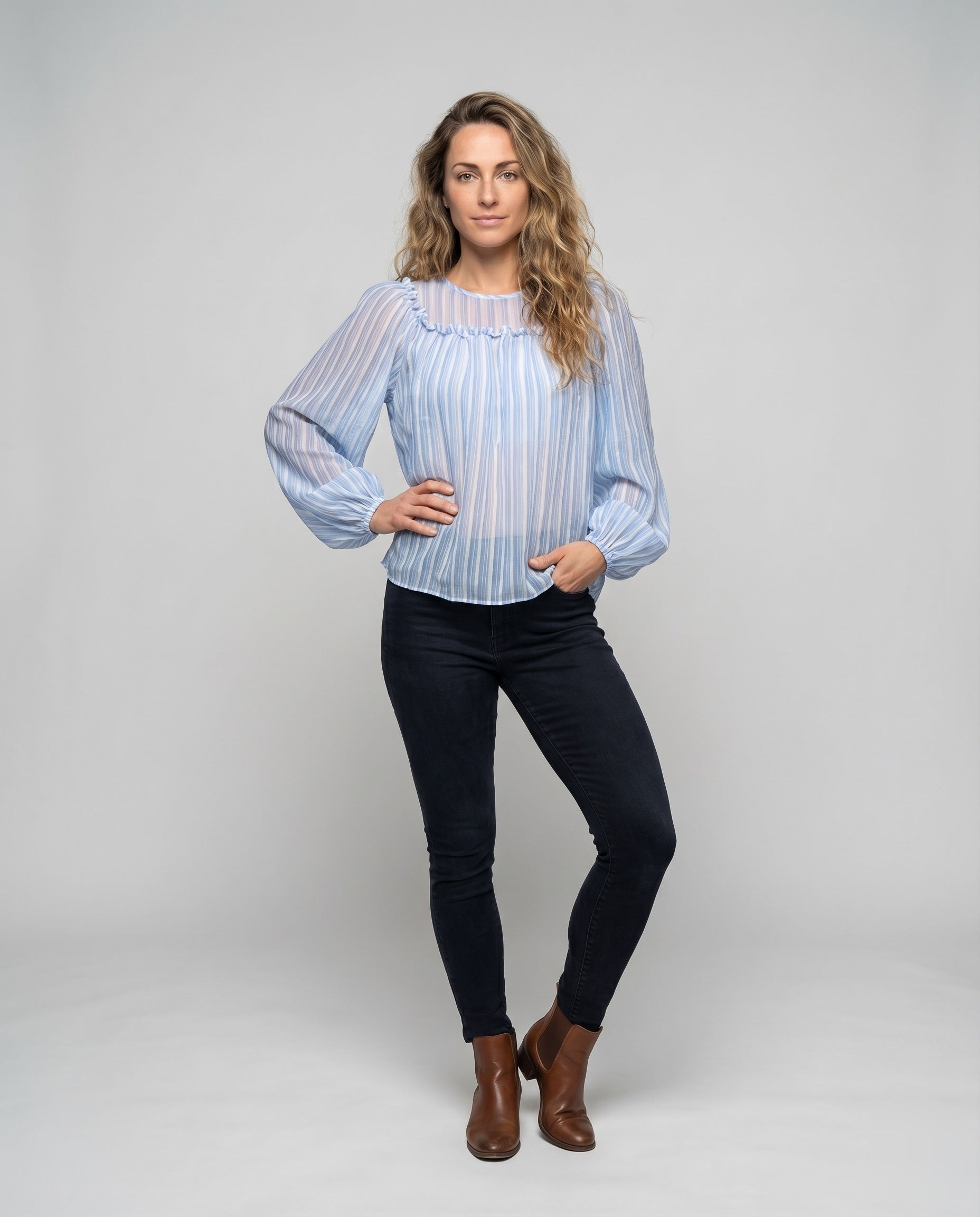 Product 15598202388810 - full_body_front