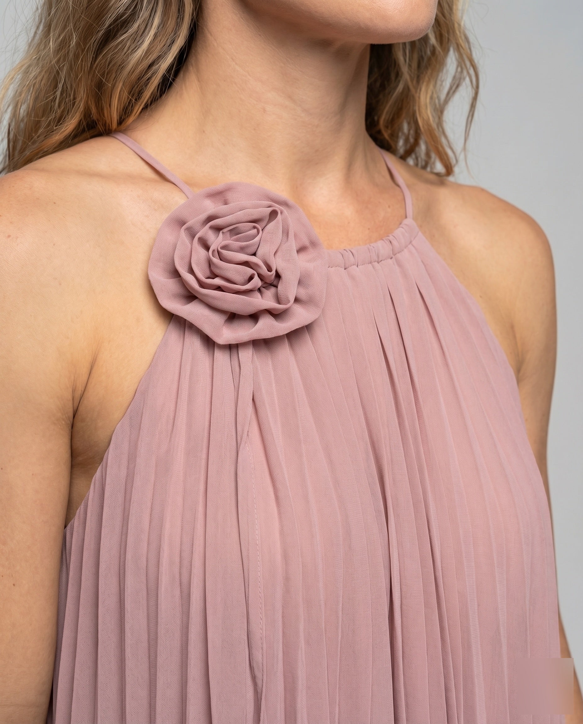 Product 15601195745610 - close_up_detail