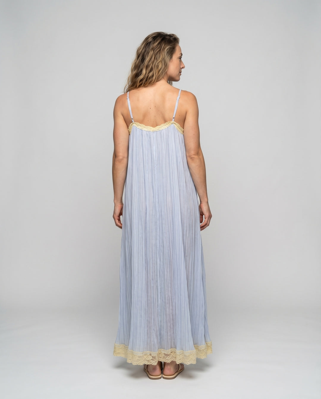 Product 15601201709386 - back_view