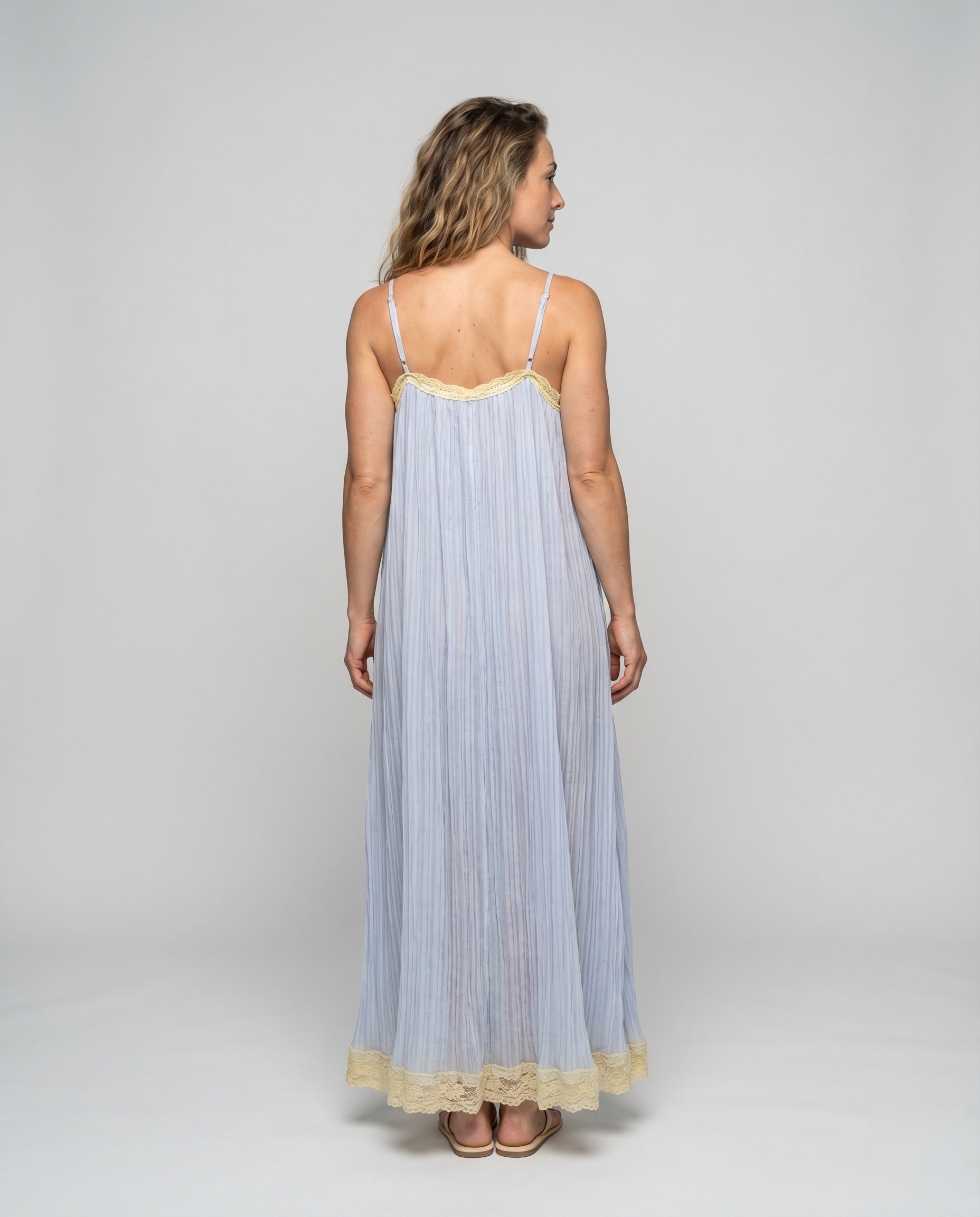 Product 15601201709386 - back_view