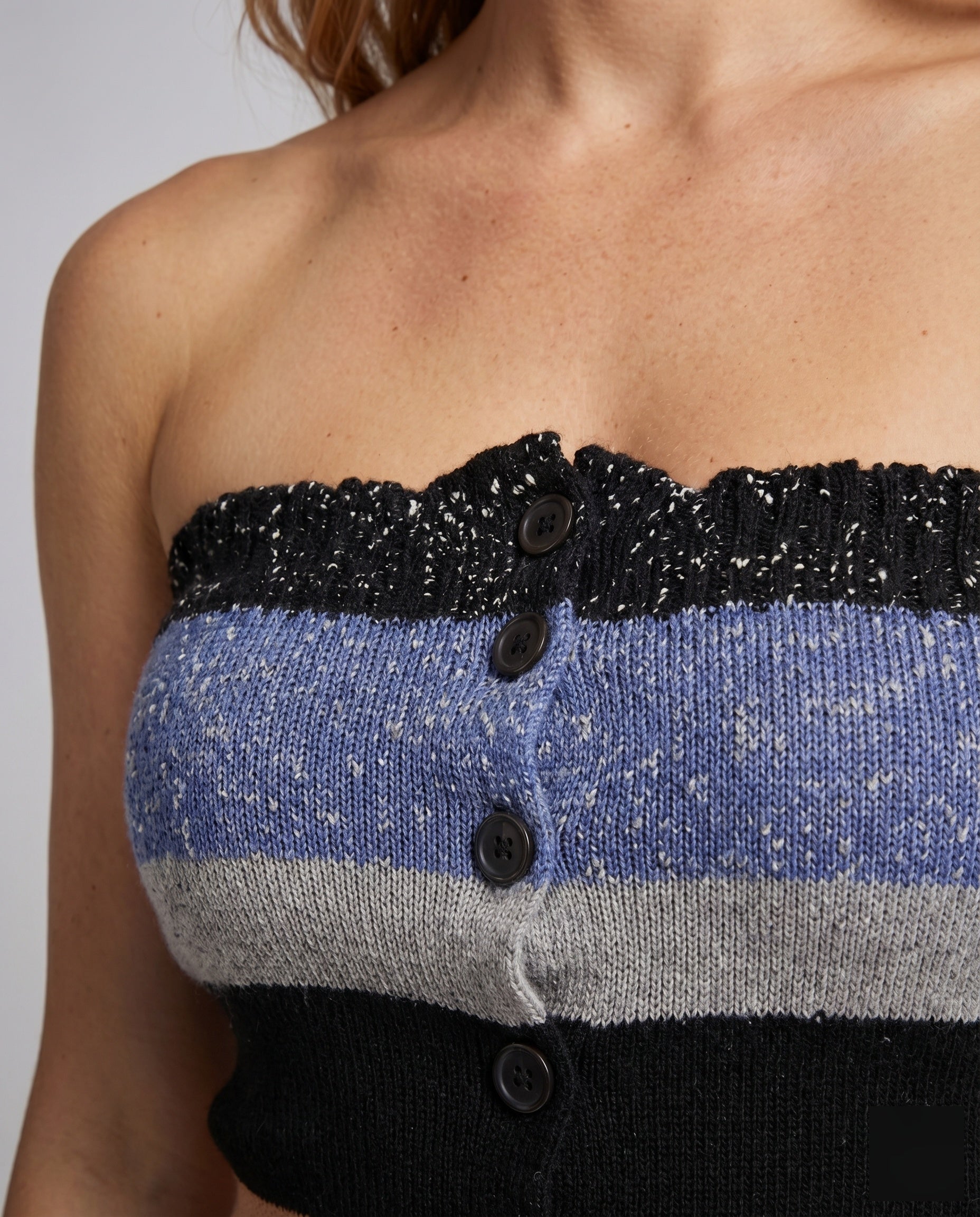 Product 15606896197962 - close_up_detail