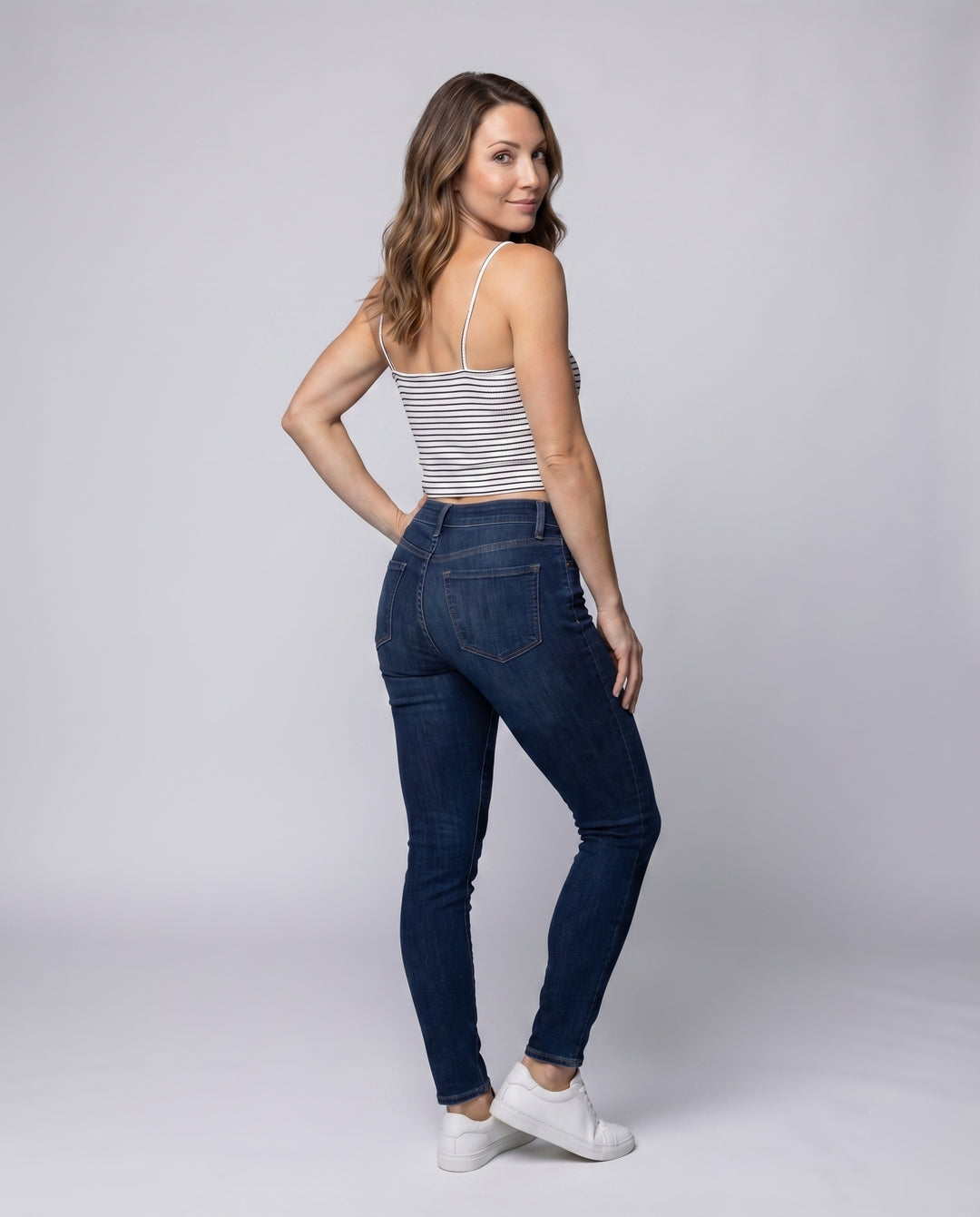 Product 15606900064586 - back_view