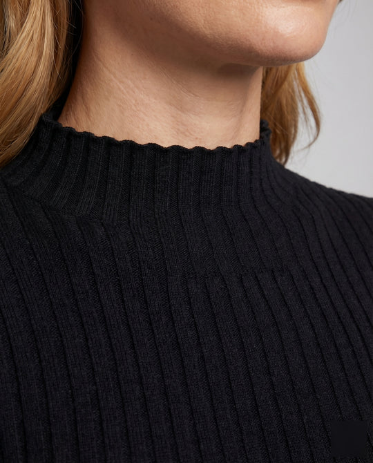 Product 15606901801290 - close_up_detail