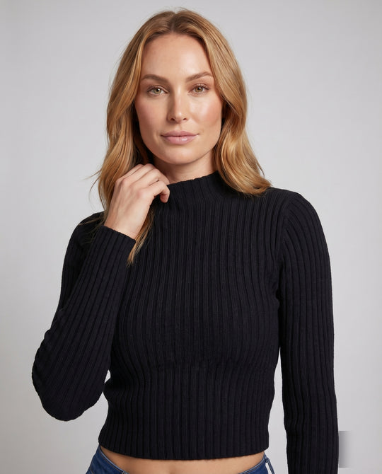 Product 15606901801290 - upper_body