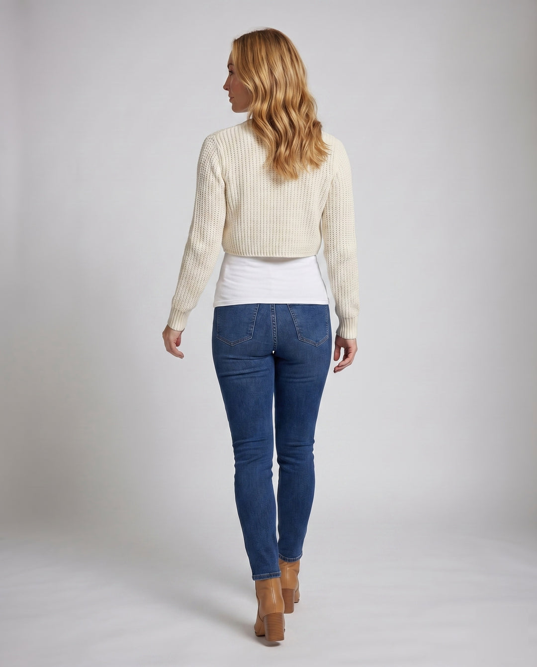 Product 15606901899594 - back_view