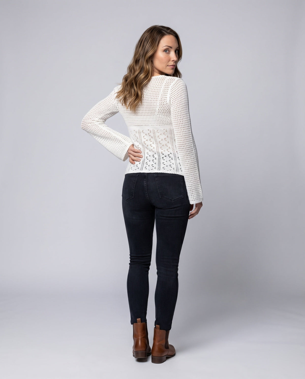 Product 15606902915402 - back_view