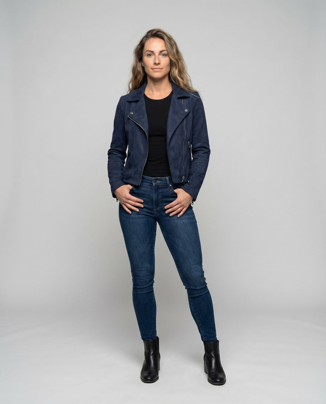 Product 15606903374154 - full_body_front