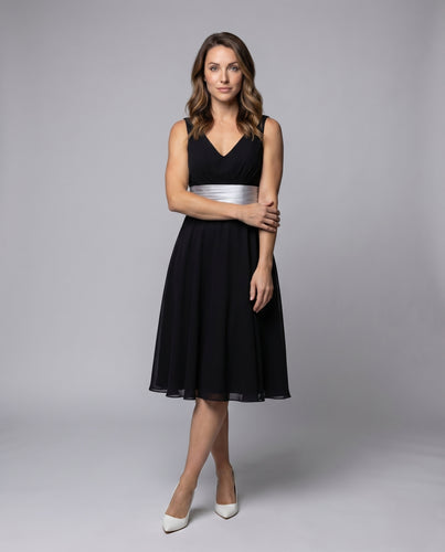 Damen elegantes festliches Kleid mit tiefem V-Ausschnitt und Taillierung