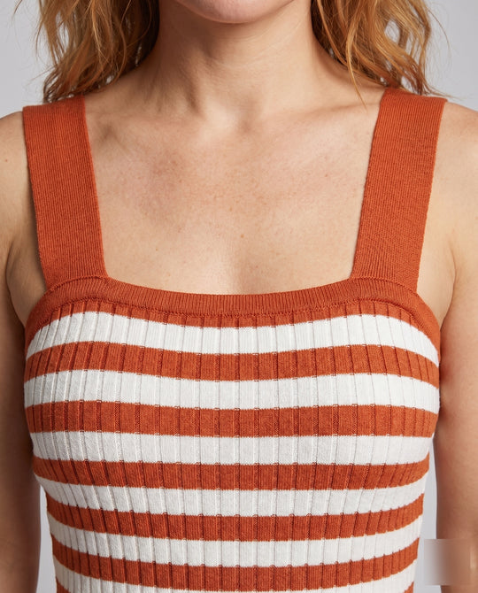 Product 15606911828298 - close_up_detail