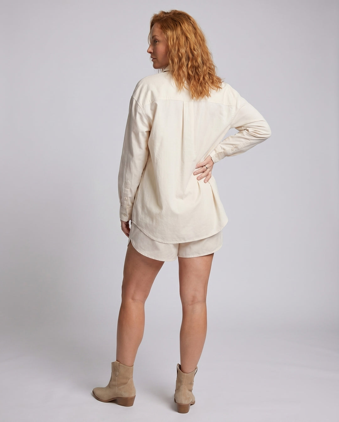 Product 15606914548042 - back_view