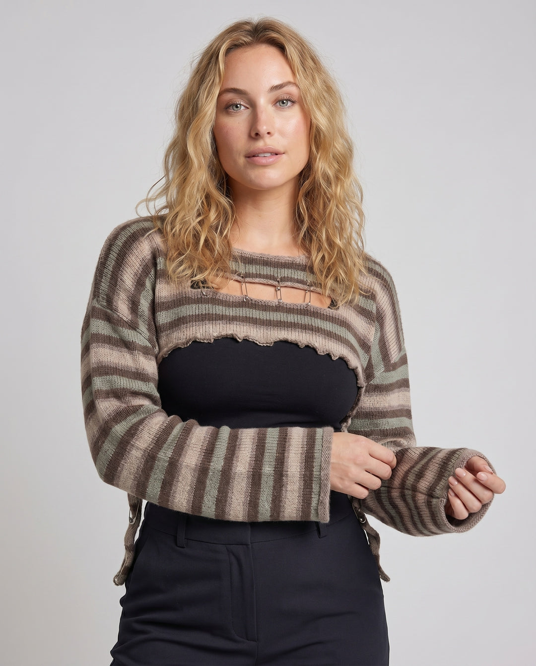 Product 15606924181834 - upper_body