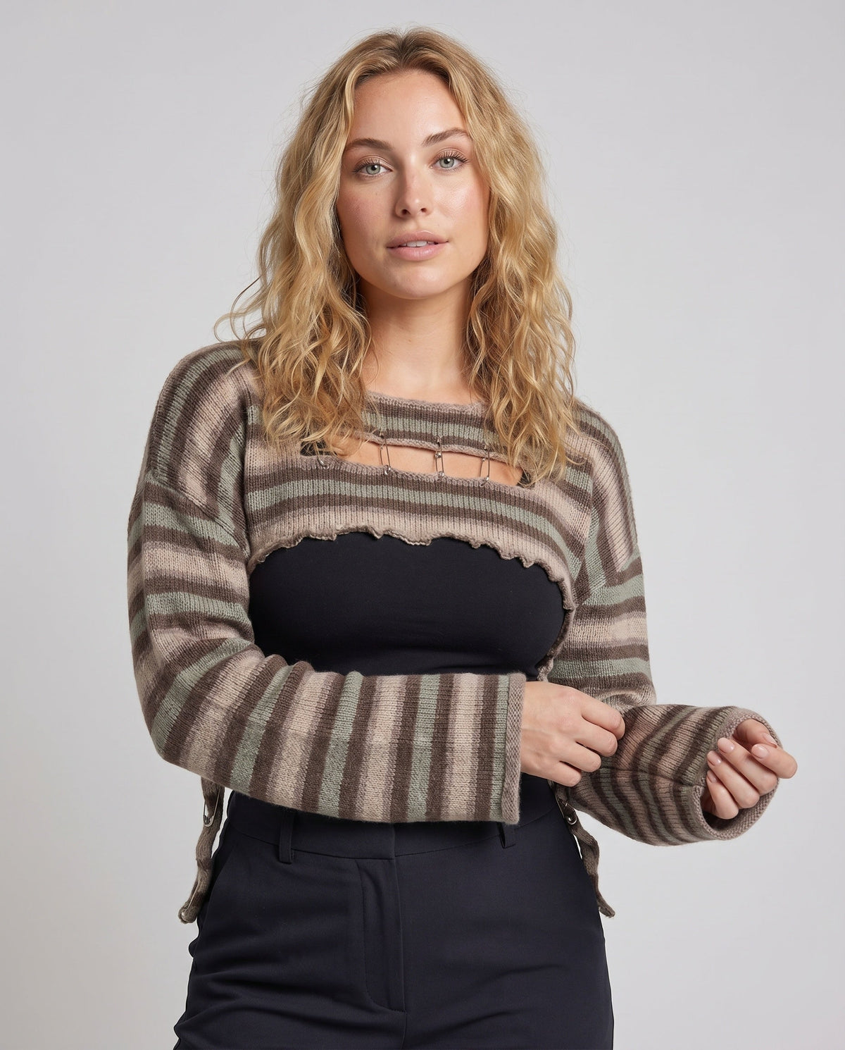 Product 15606924181834 - upper_body