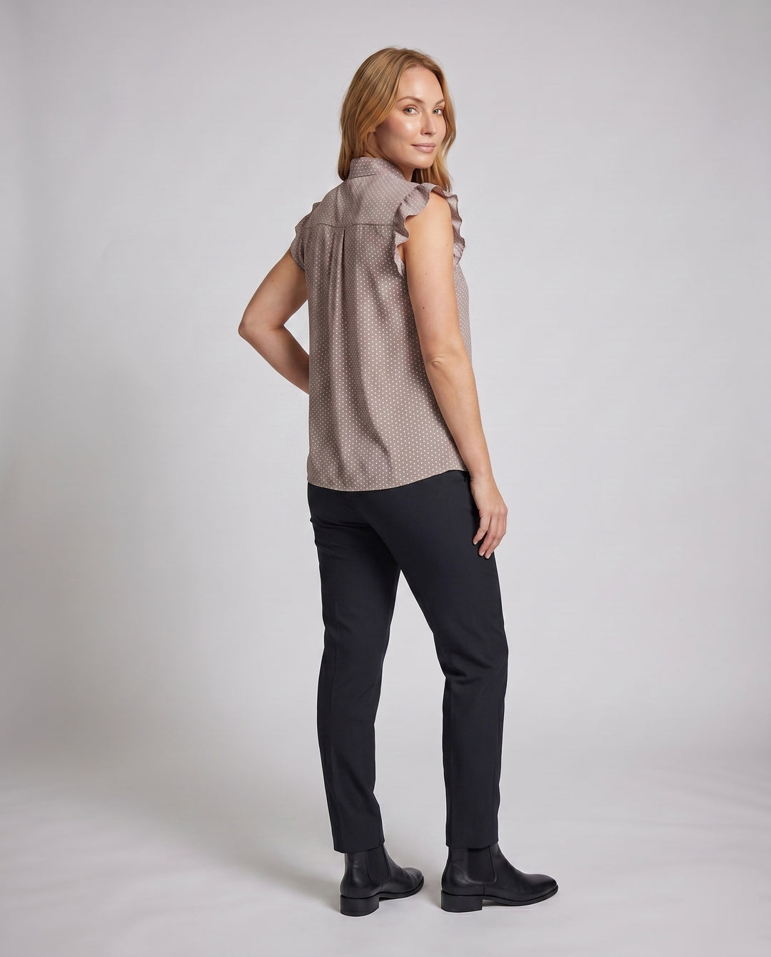 Product 15606929457482 - back_view