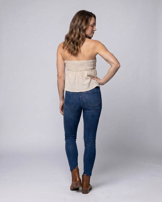 Product 15606931816778 - back_view