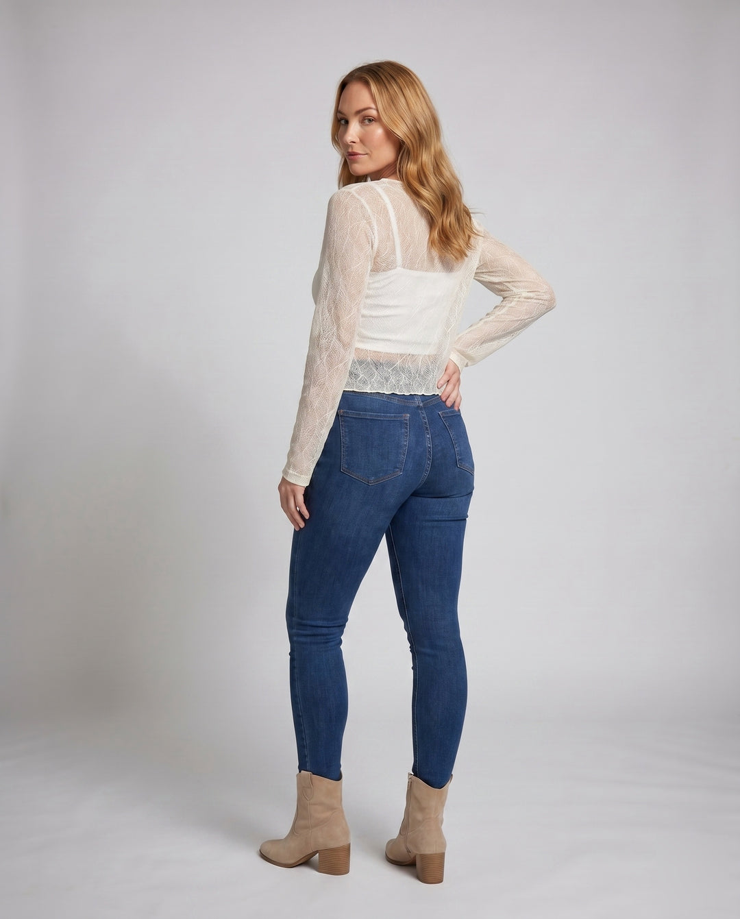 Product 15606934733130 - back_view
