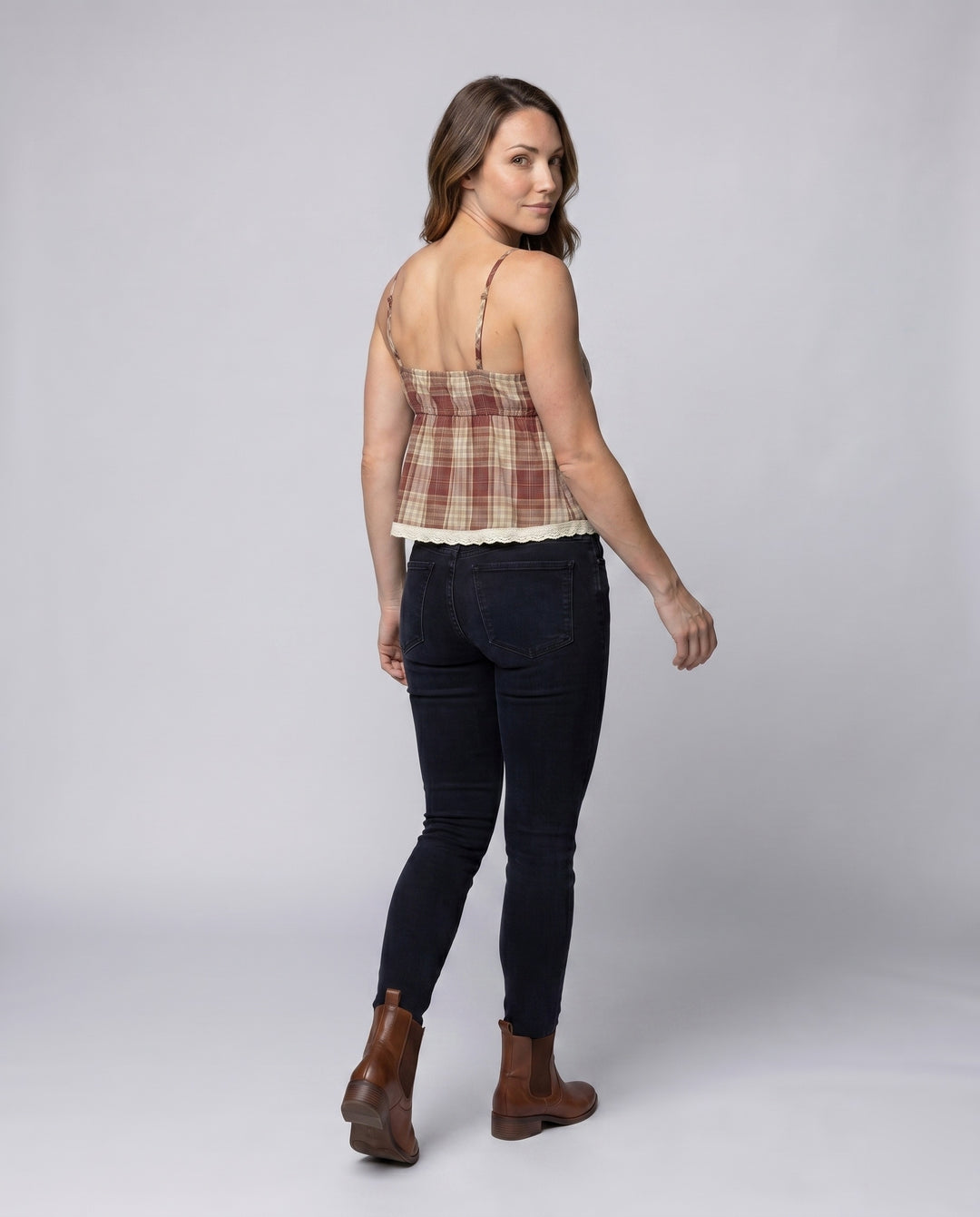 Product 15606935847242 - back_view